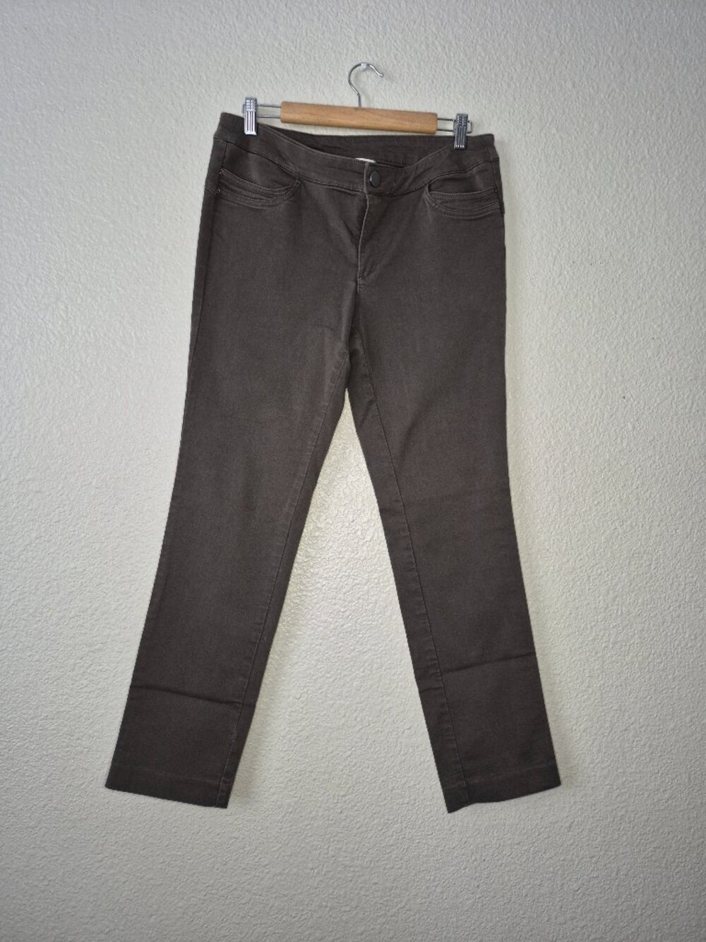 NWOT Christopher And Banks Women's Gray Signature Slimming Jeans Size: 8 Average